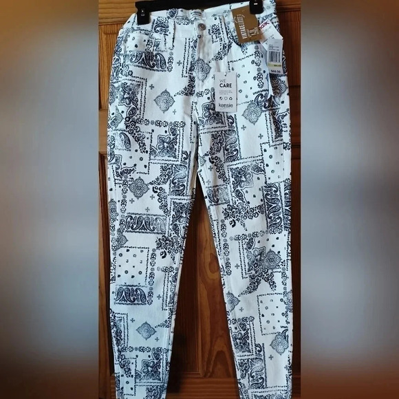 NEW Kensie Jeans split raw hem high rise vintage luxe bandana white jean 2 - Picture 1 of 11